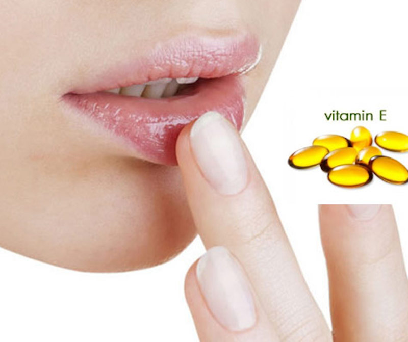 trị thâm môi bằng vitamin e